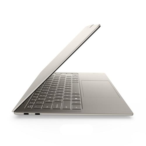Lenovo YOGA Slim 7i Aura Edition Ultra 7 256V 512GB SSD 16GB WUXGA OLED 100%sRGB Win11+OHS9